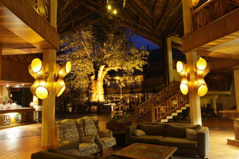 Cresta Mowana Safari Lodge Kasane Exterior foto