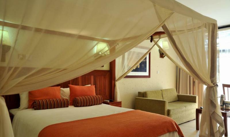 Cresta Mowana Safari Lodge Kasane Exterior foto