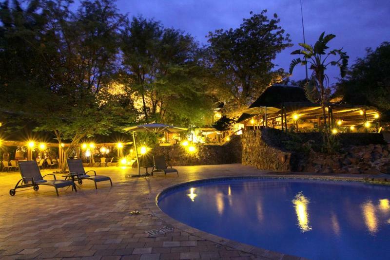 Cresta Mowana Safari Lodge Kasane Exterior foto