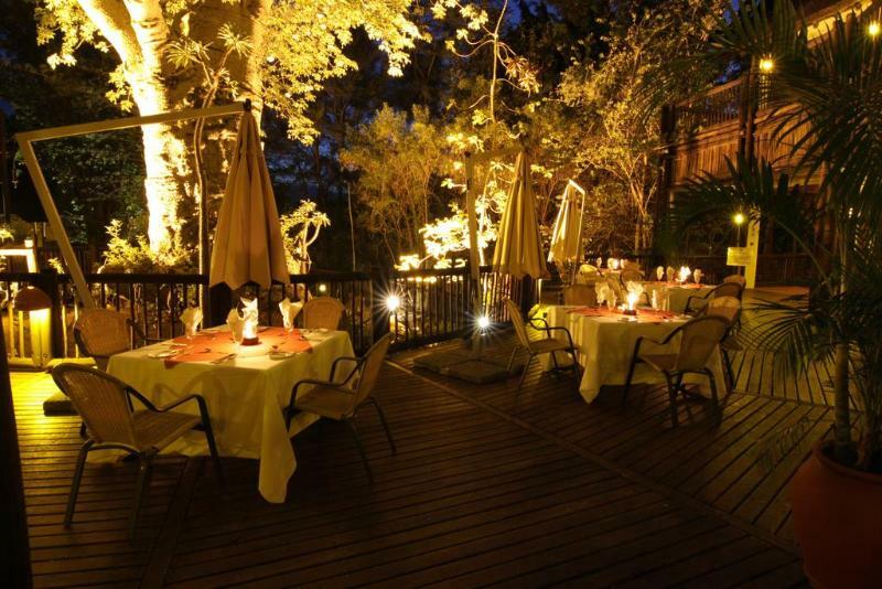 Cresta Mowana Safari Lodge Kasane Exterior foto