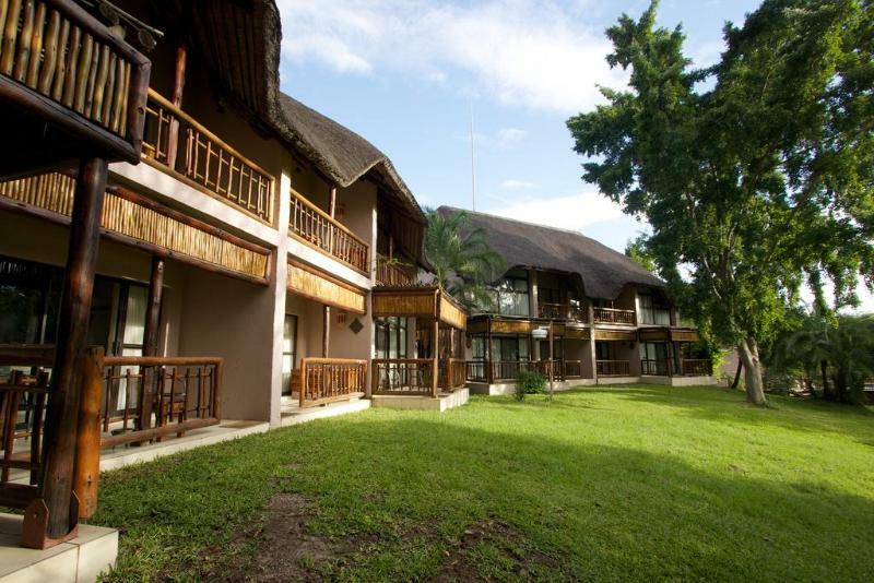 Cresta Mowana Safari Lodge Kasane Exterior foto